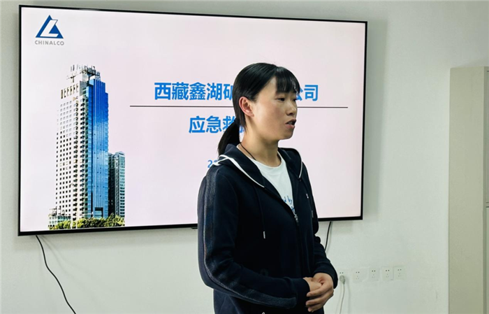 西藏阜康醫(yī)院應(yīng)急救援培訓(xùn)走進礦區(qū)